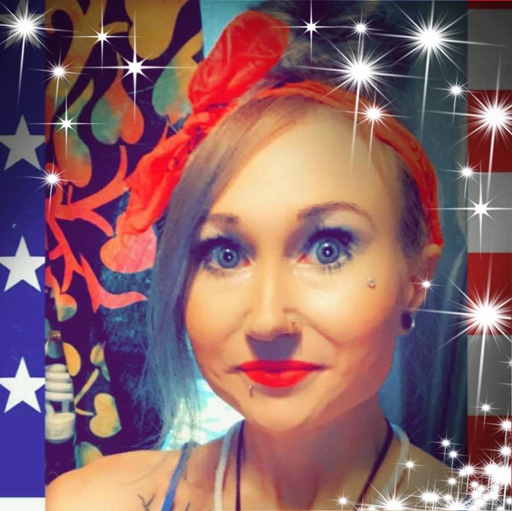 Meet your Posher, Dezzy